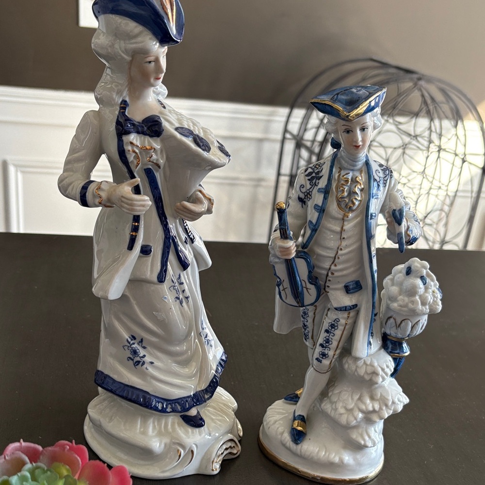 VTG Ltd Edition FEI Fine Porcelain Figurines George & Martha 12.5x4.5 Set#Z-1001